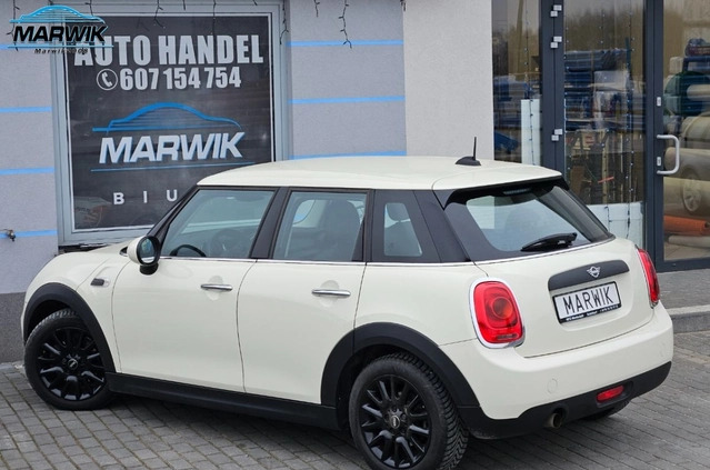 MINI ONE cena 59901 przebieg: 149453, rok produkcji 2019 z Czaplinek małe 232